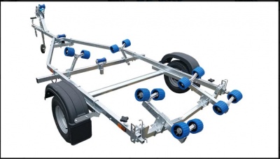 EXT750 Compact Swing Trailer